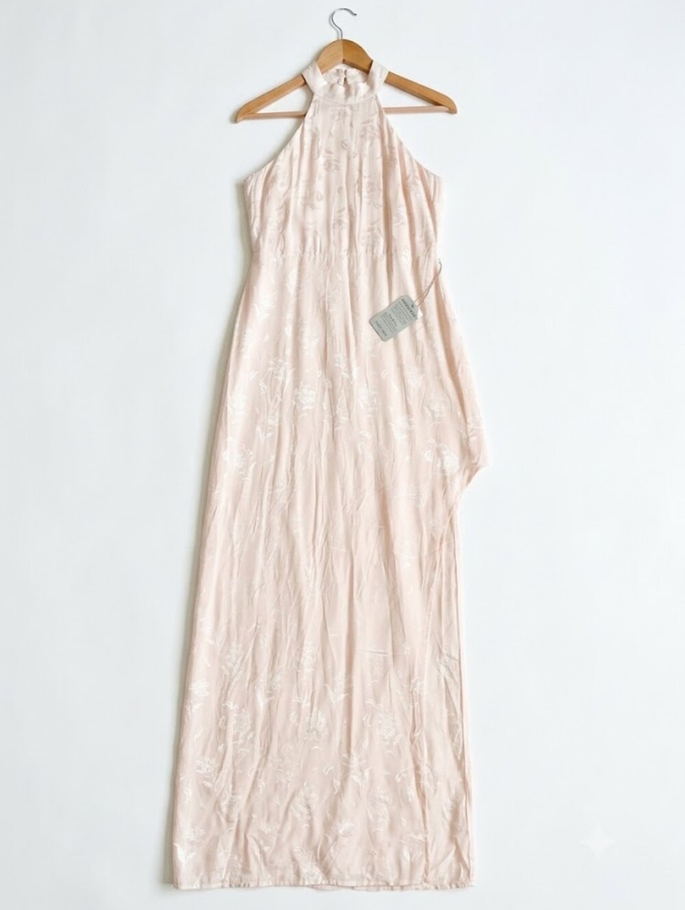 NWT Lulus Pink Floral Jacquard Halter Maxi Dress M
